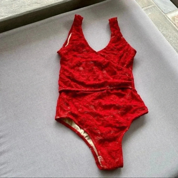 New Free People x Nightcap Wisteria Lace Swim One Piece Swimsuit XS - Picture 5 of 10